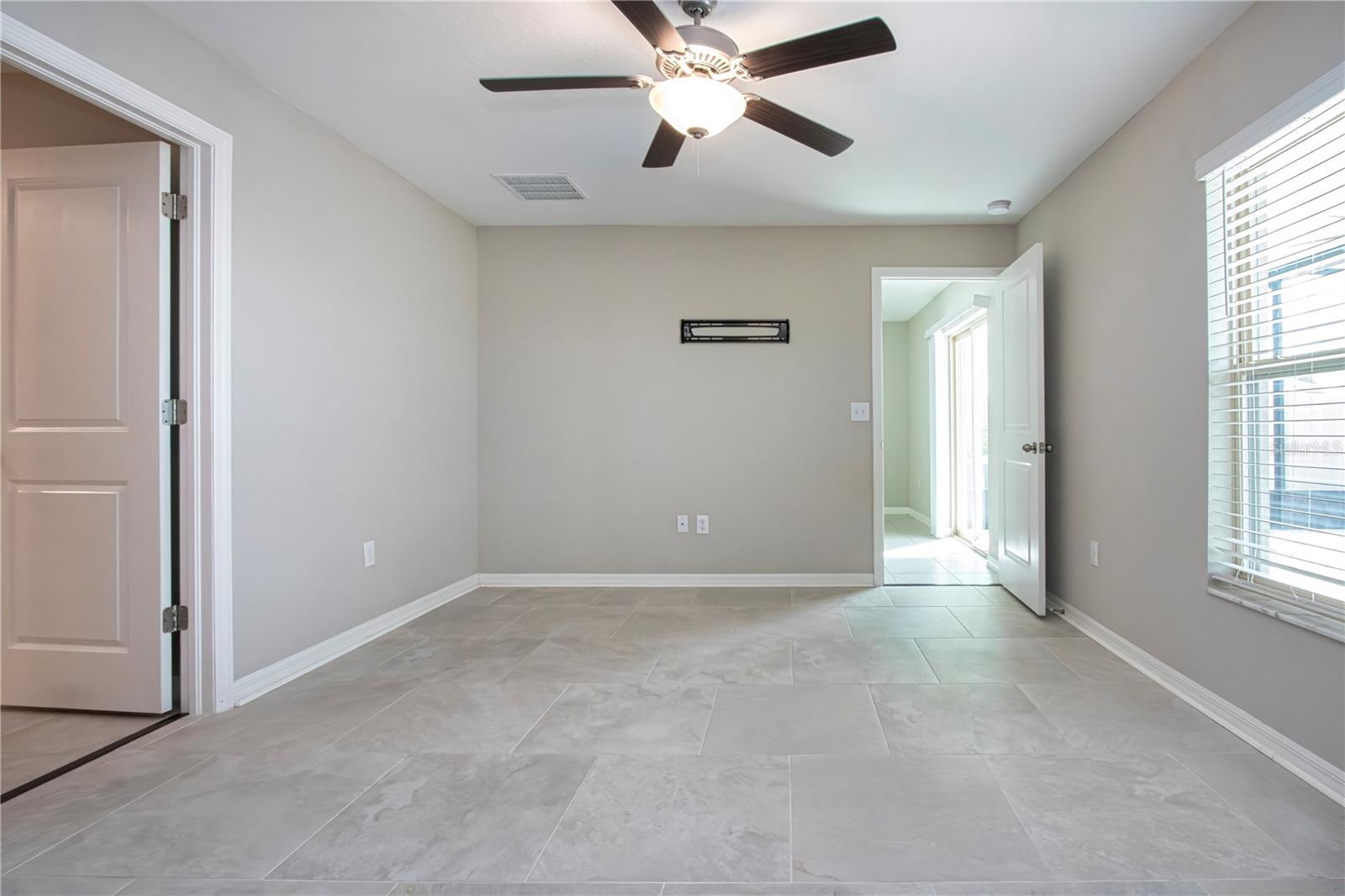 BELMONT SOUTH PH 2F - Residential