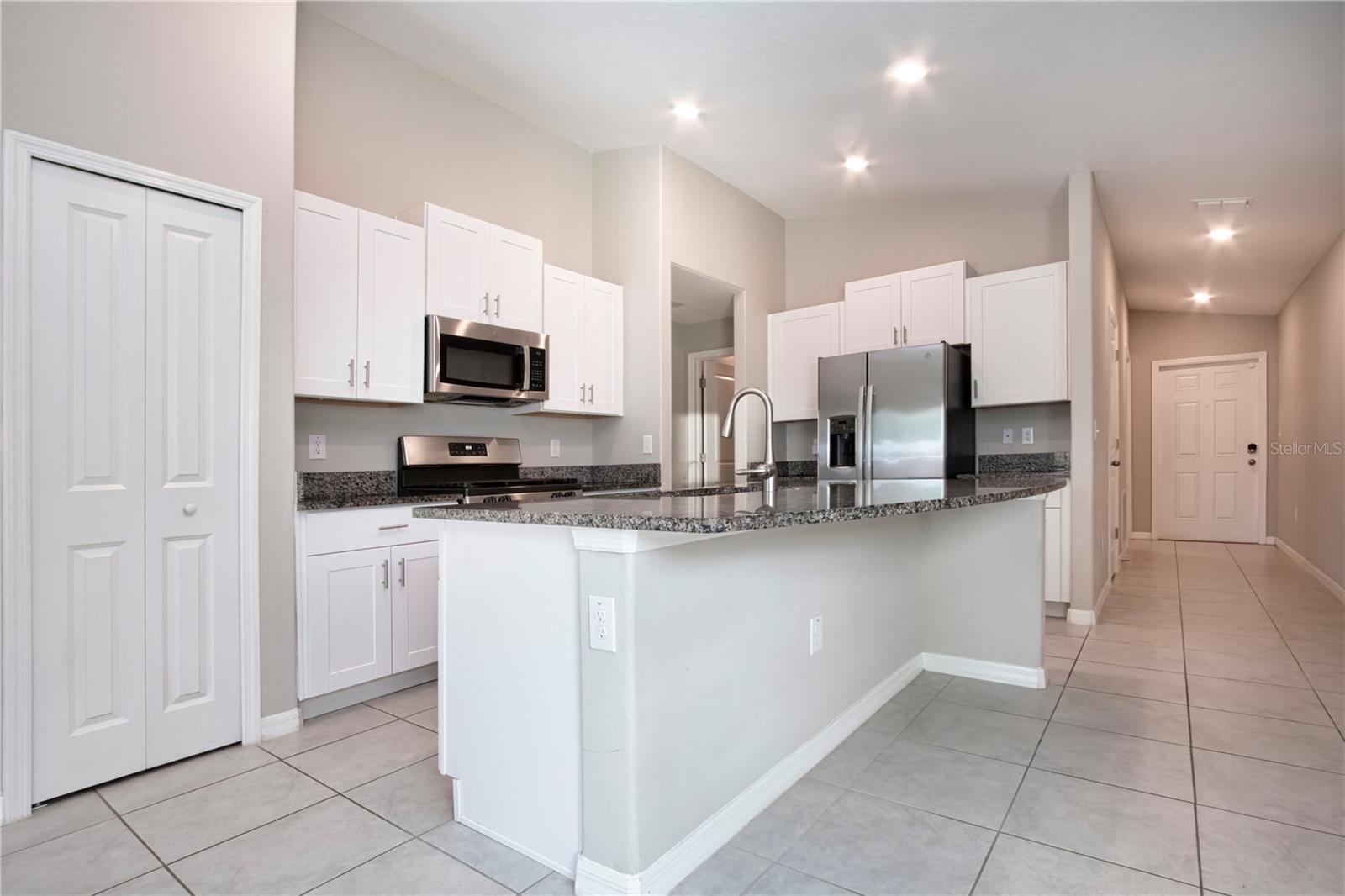 BELMONT SOUTH PH 2F - Residential