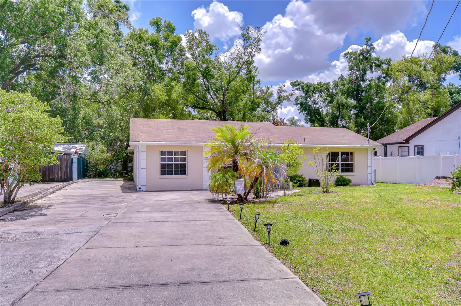 WILMA WEST - Residential