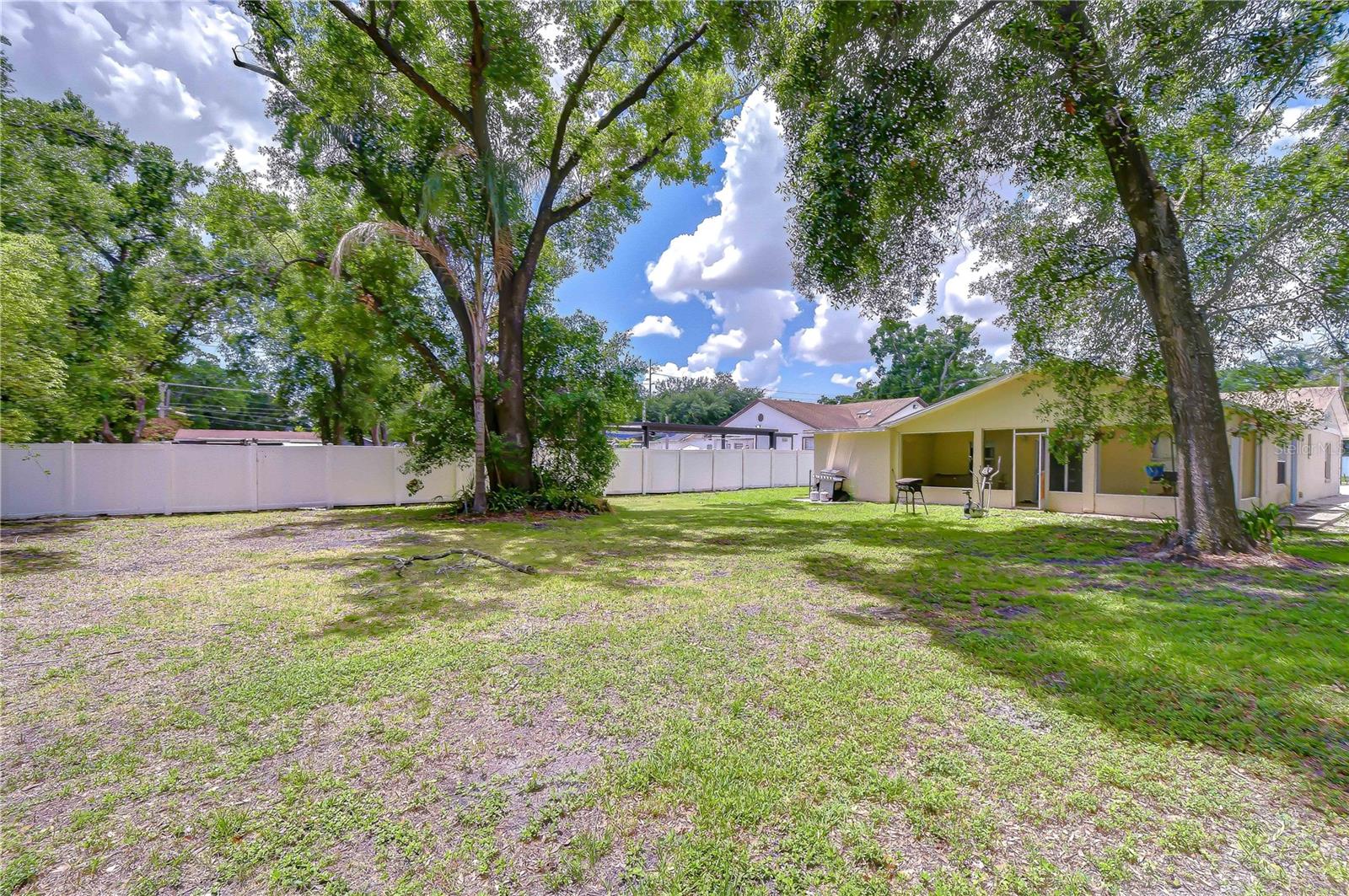 WILMA WEST - Residential