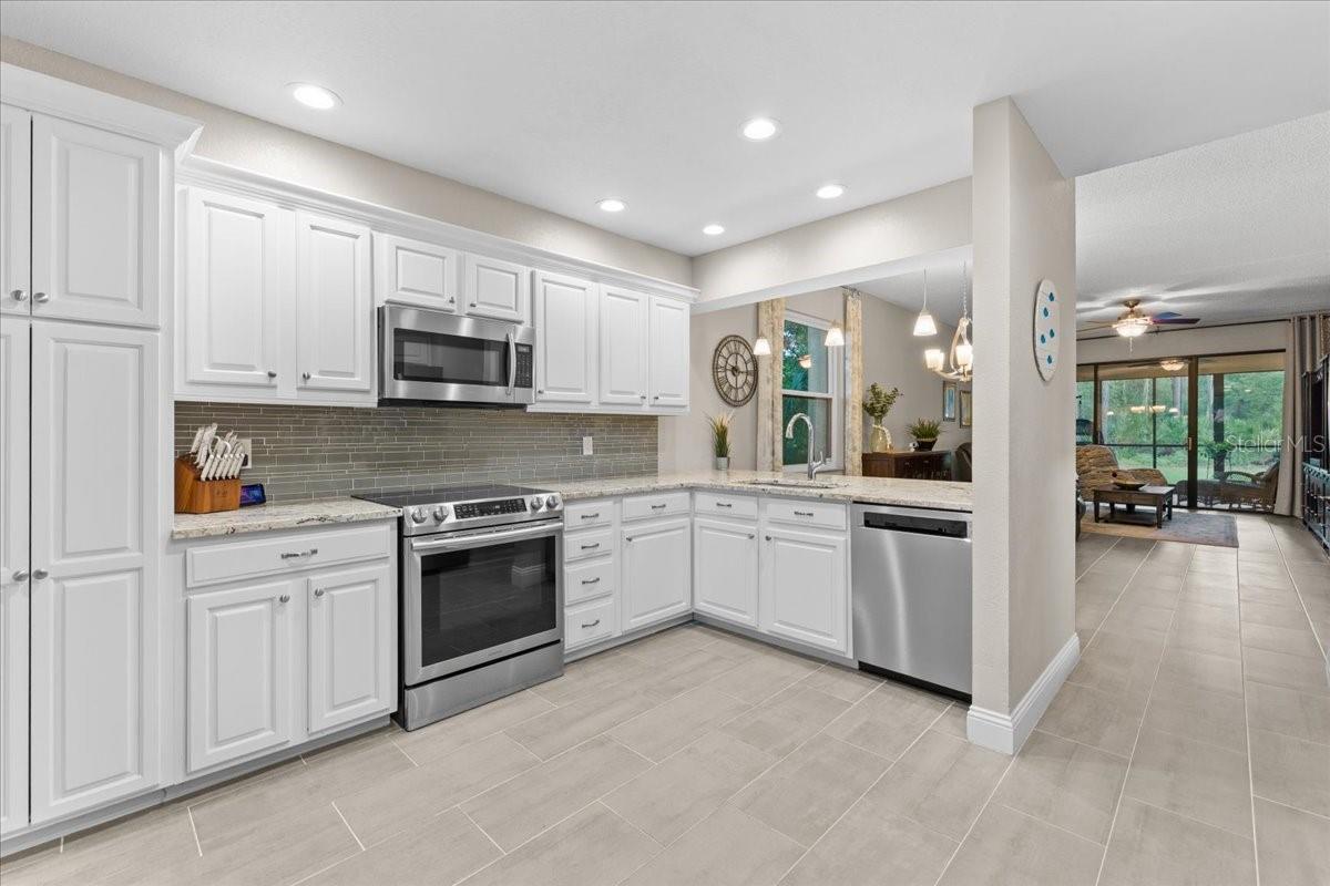ST ANDREWS CONDO - Residential