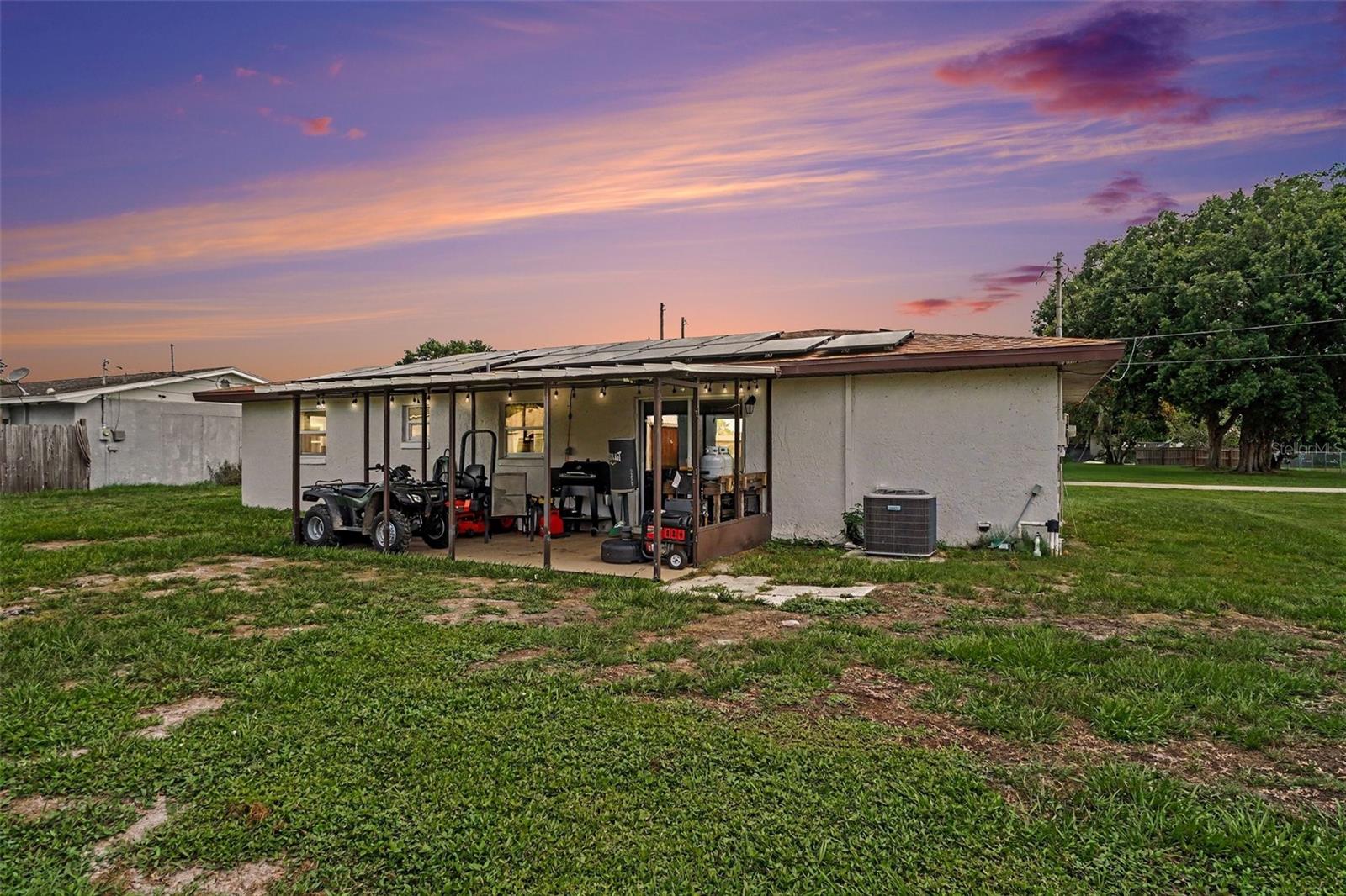 SEBRING COUNTRY ESTATE SEC 01 - Residential