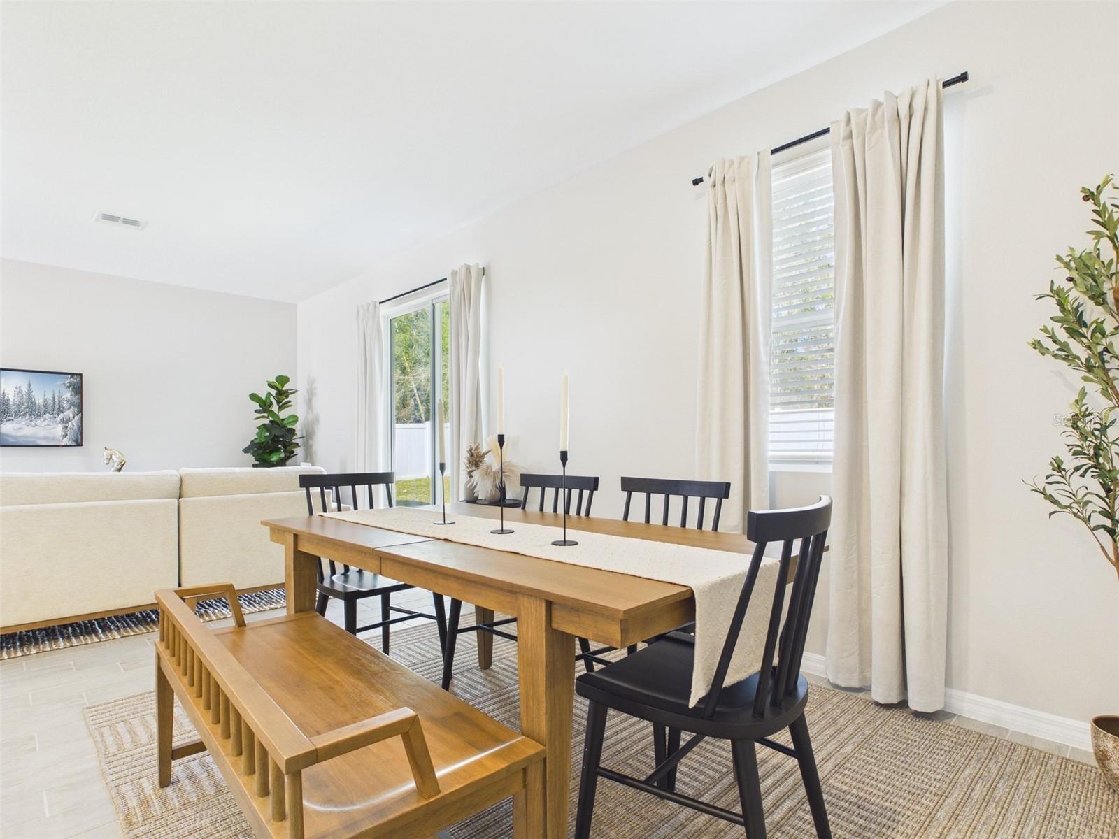MARION OAKS UNIT 10 - Residential Lease