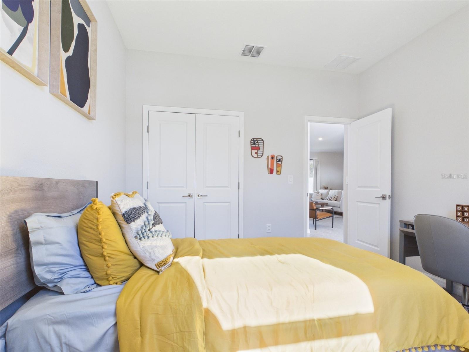 MARION OAKS UNIT 10 - Residential Lease