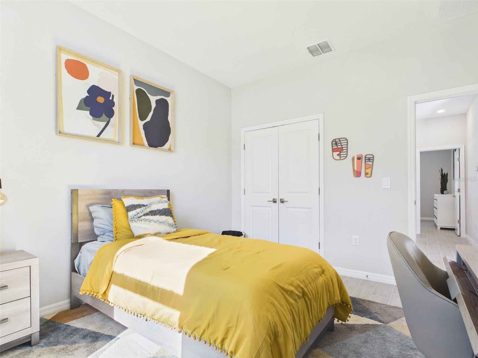 MARION OAKS UNIT 10 - Residential Lease
