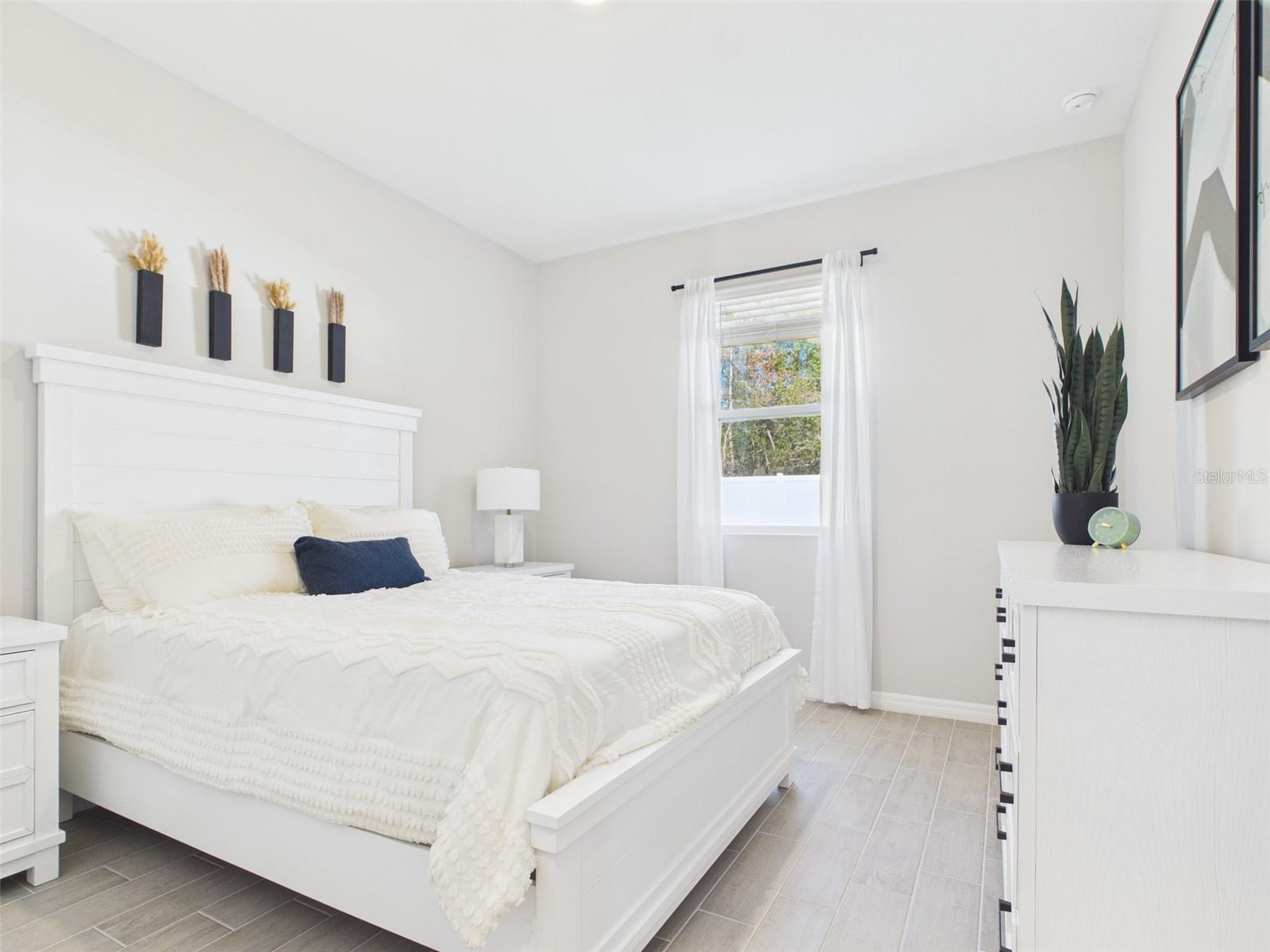 MARION OAKS UNIT 10 - Residential Lease