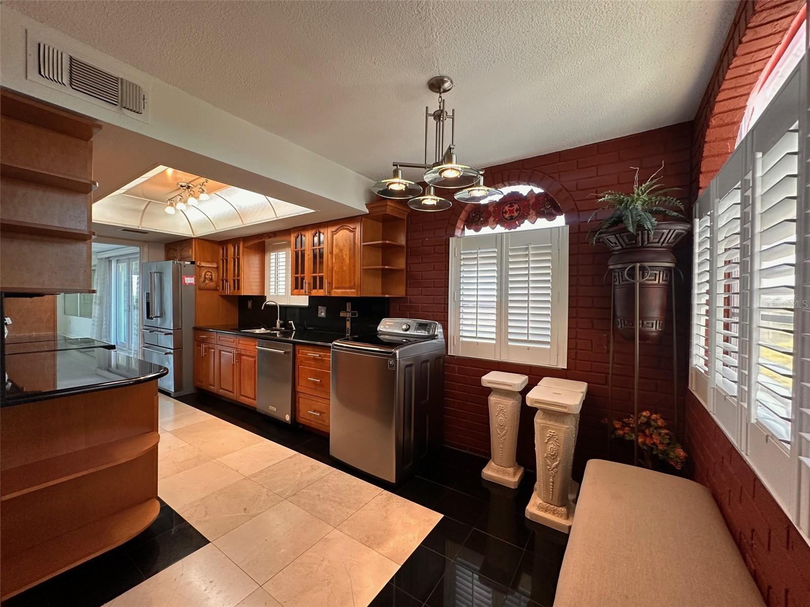 SEVILLE CONDO 12 - Residential Lease
