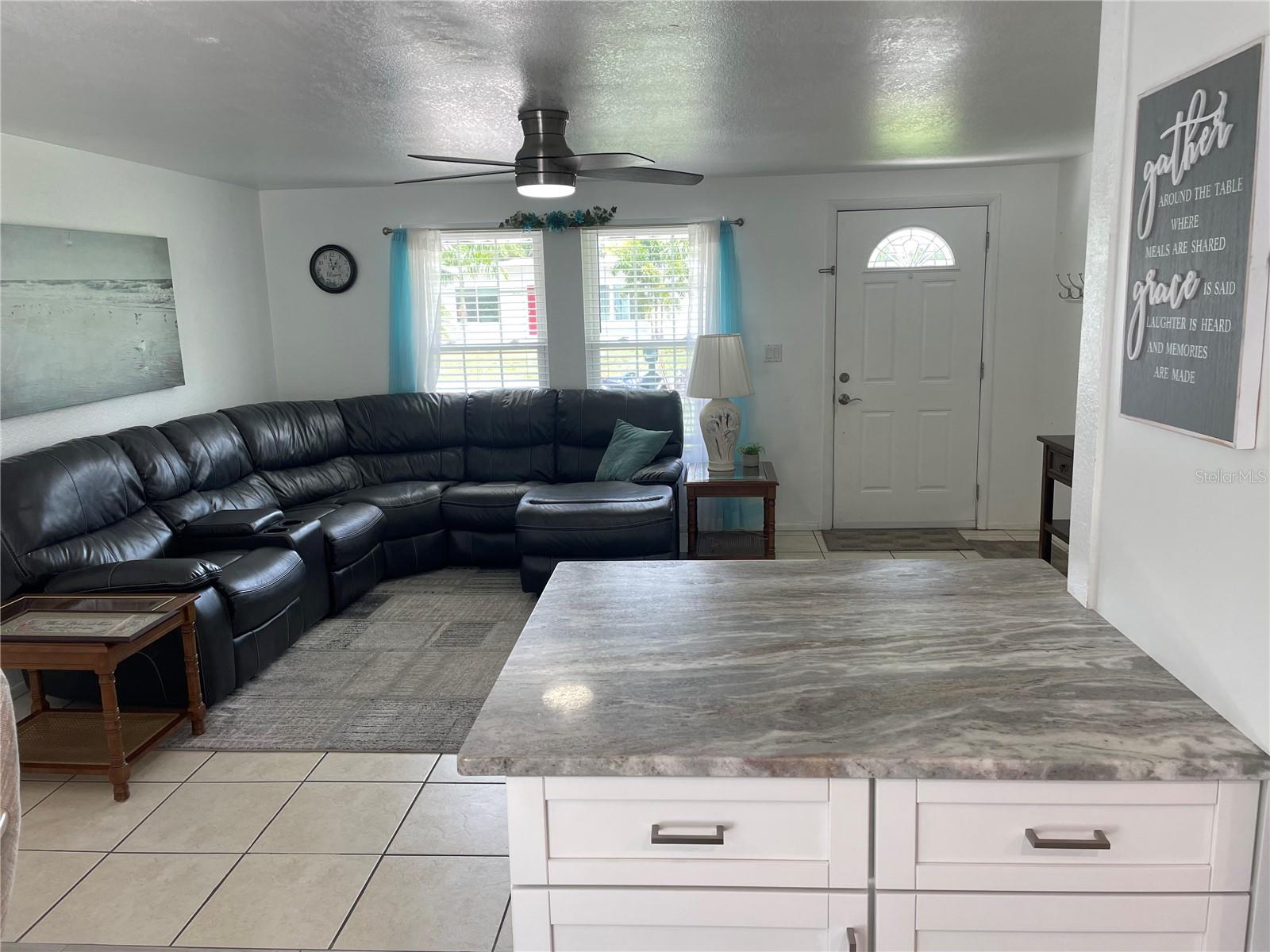 OAK SHORES - Residential Lease