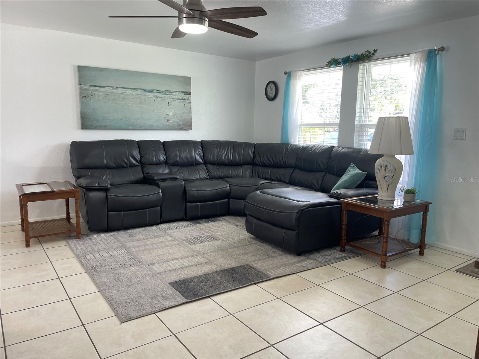 OAK SHORES - Residential Lease