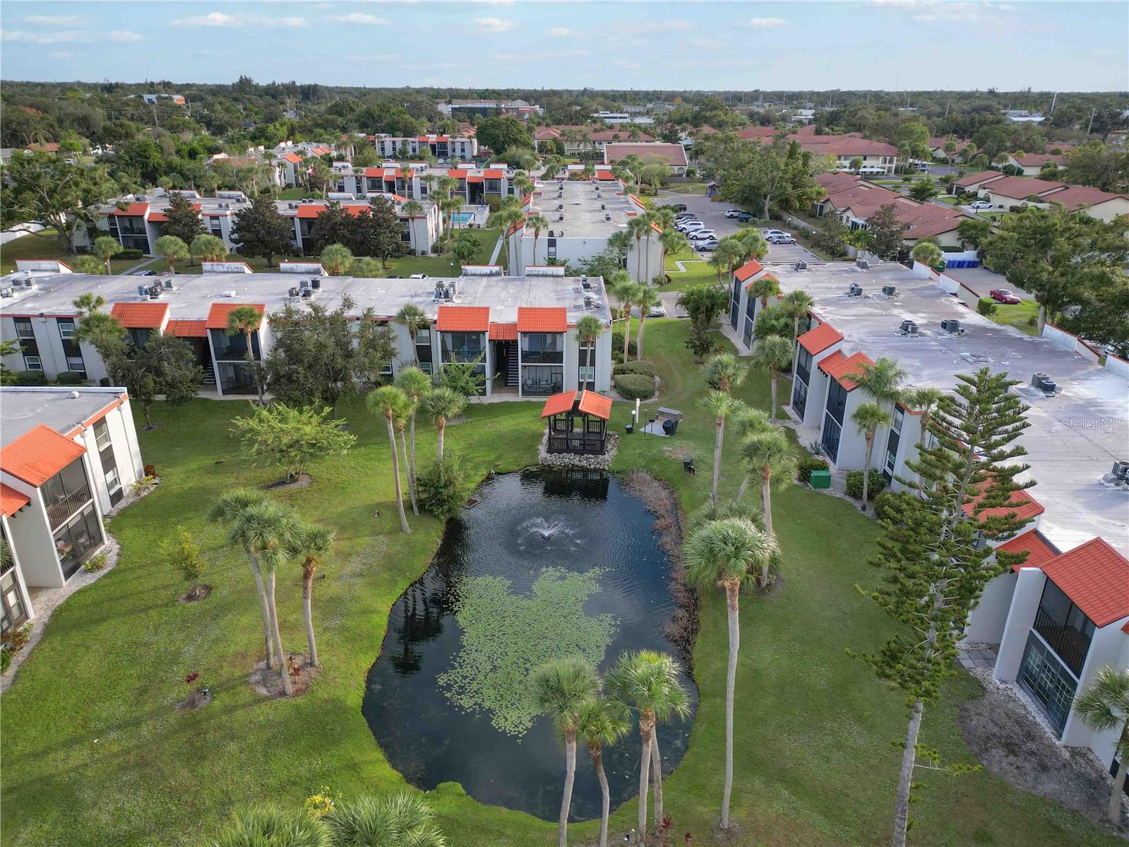 VILLAGE BROOKE SEC 1 - Residential