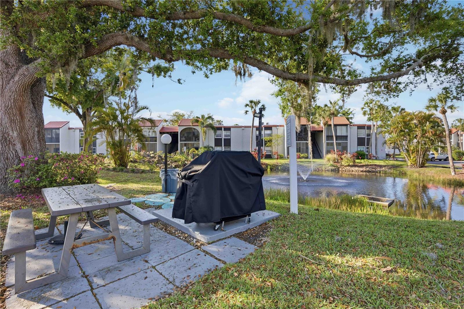 VILLAGE BROOKE SEC 1 - Residential