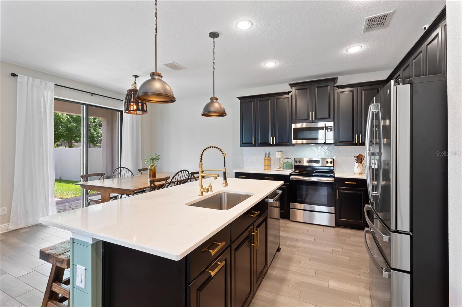 LONG LAKE RANCH - Residential