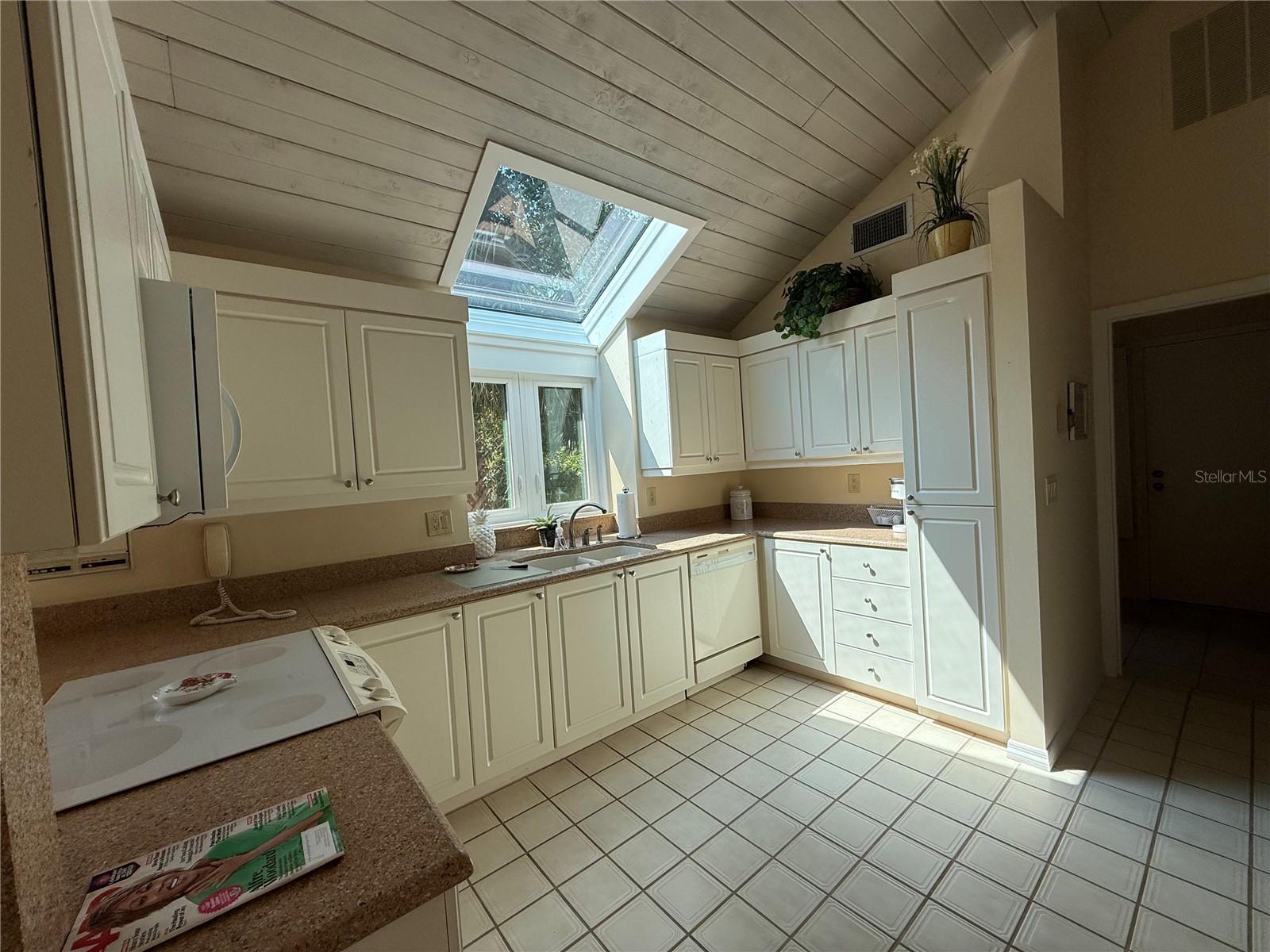 ST ANDREWS - Residential
