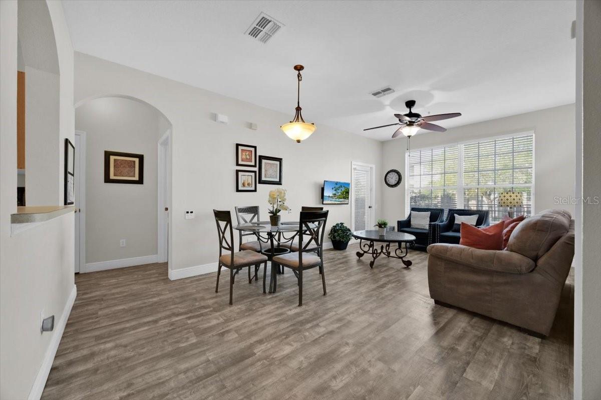 WYNDHAM PALMS CONDO PH 6 - Residential