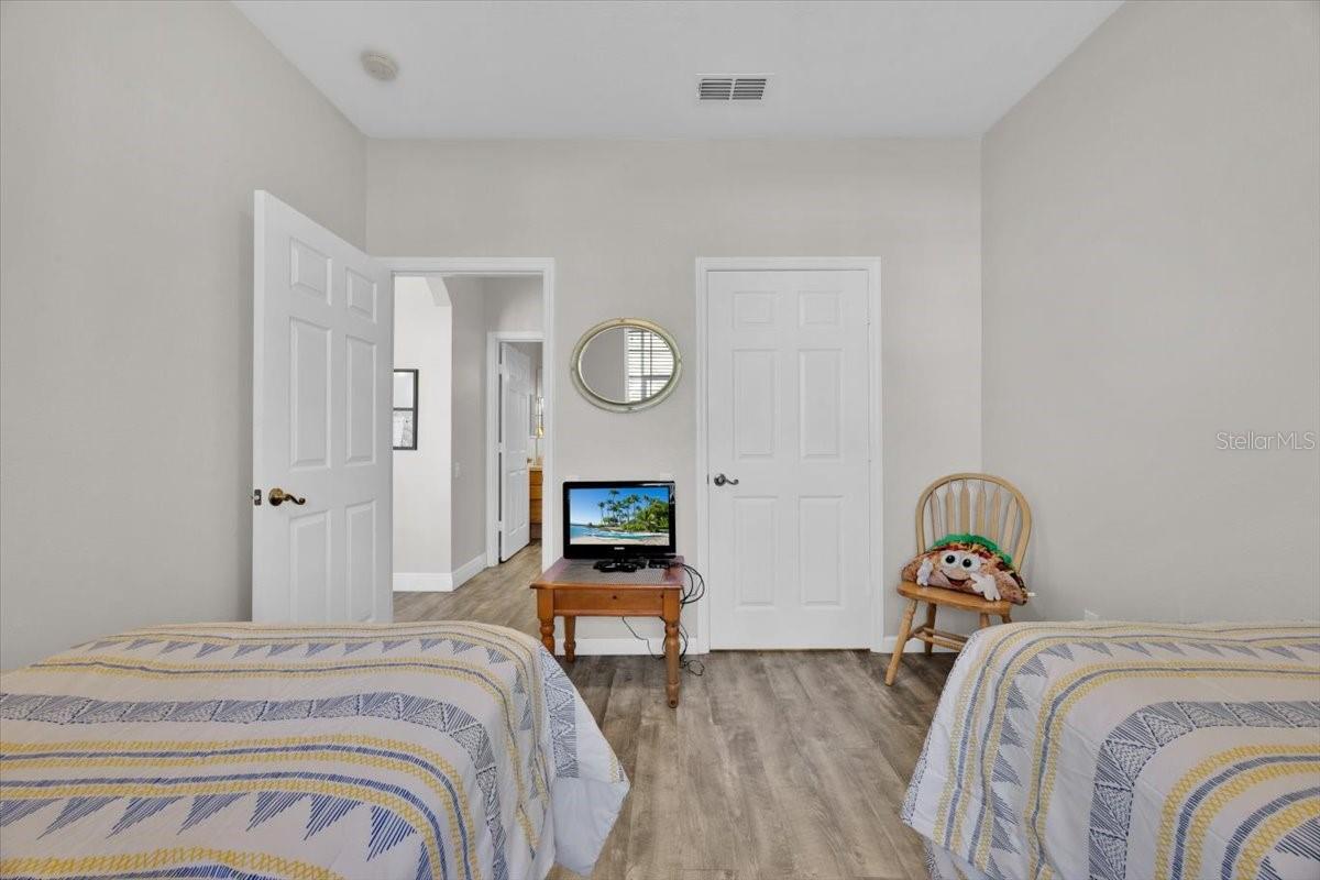 WYNDHAM PALMS CONDO PH 6 - Residential