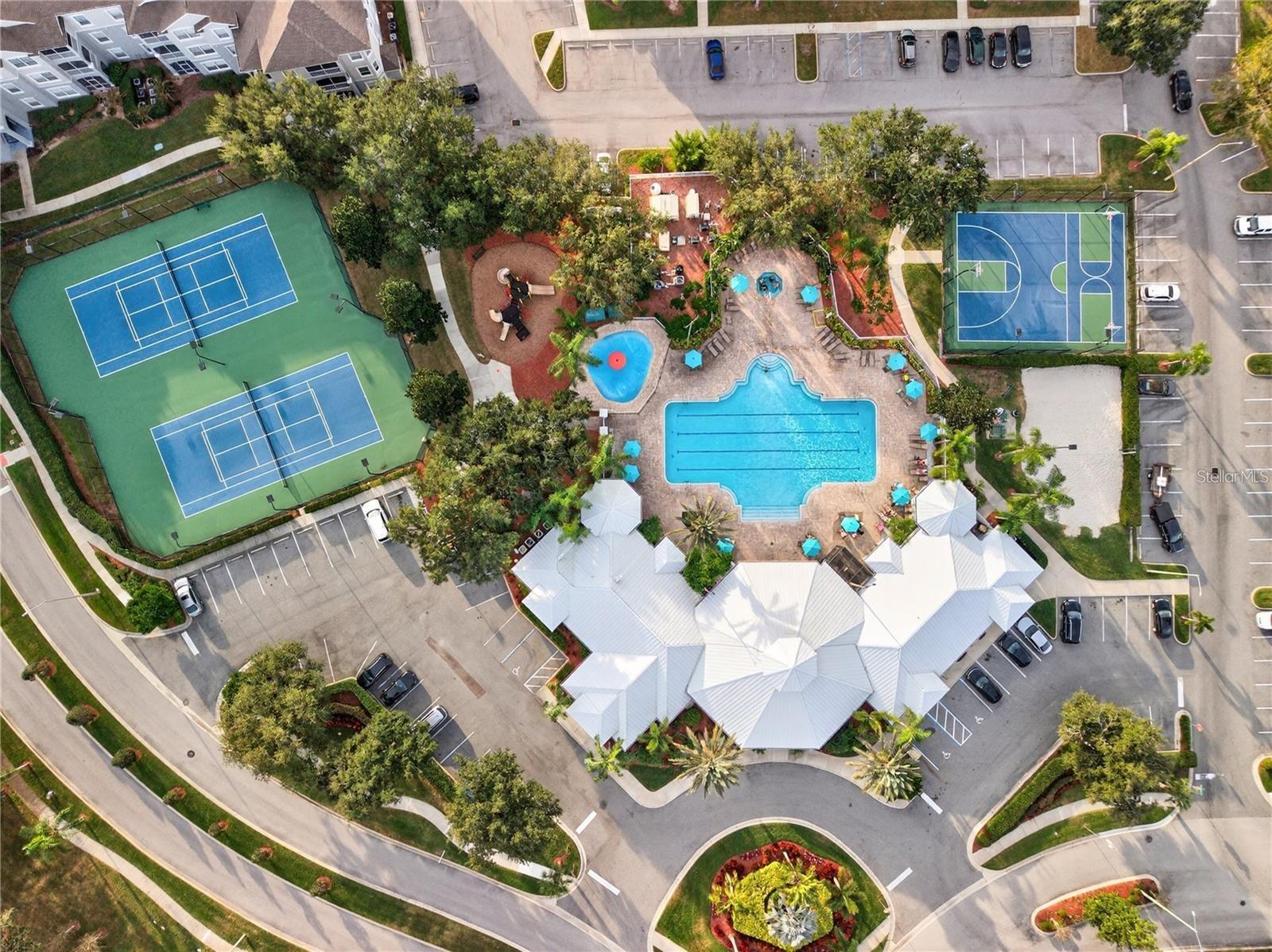 WYNDHAM PALMS CONDO PH 6 - Residential