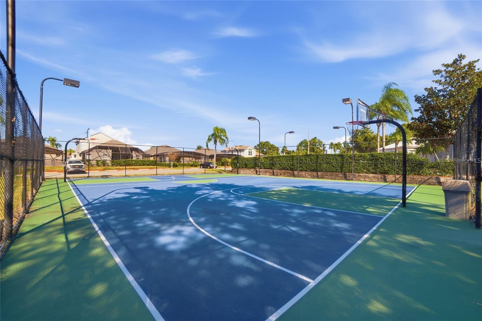 WYNDHAM PALMS CONDO PH 6 - Residential