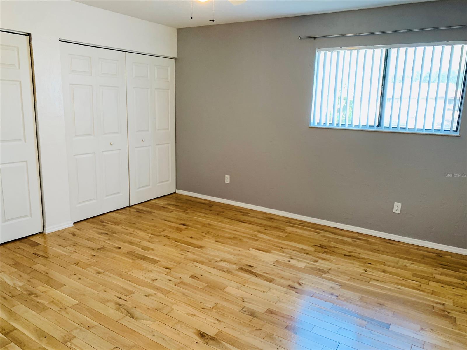 Village Green Twnhs Condo - Residential