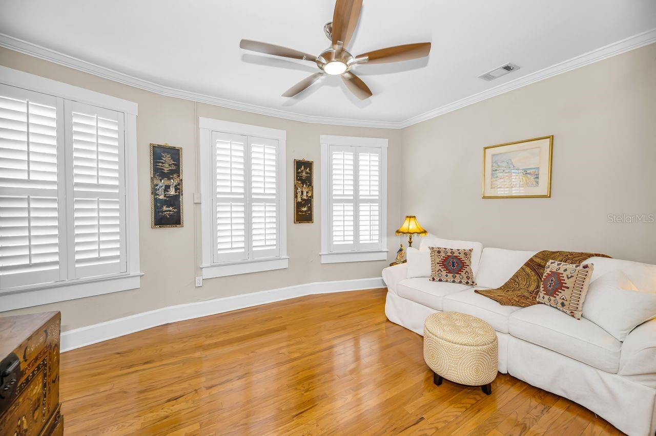 BAY SHORE REV - Residential
