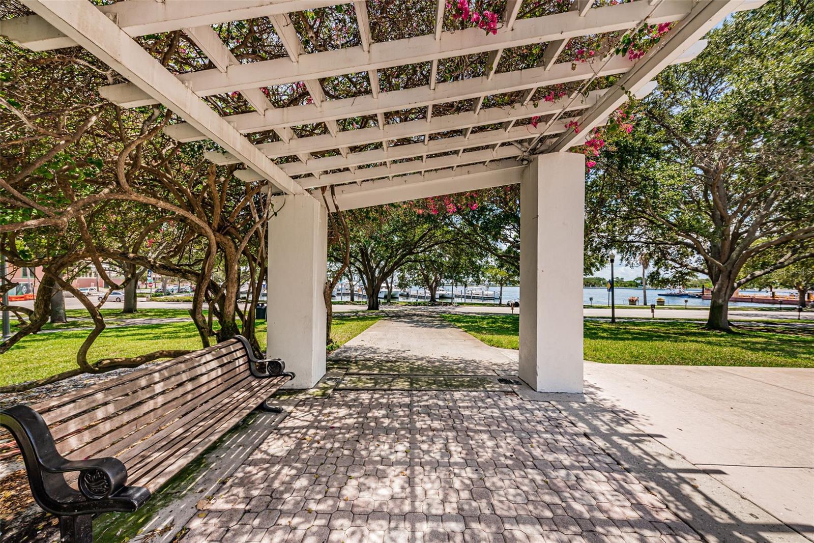BAY SHORE REV - Residential