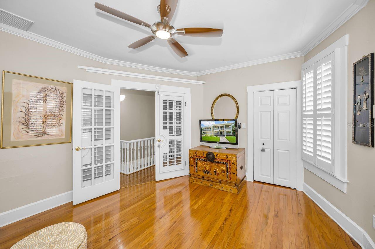 BAY SHORE REV - Residential