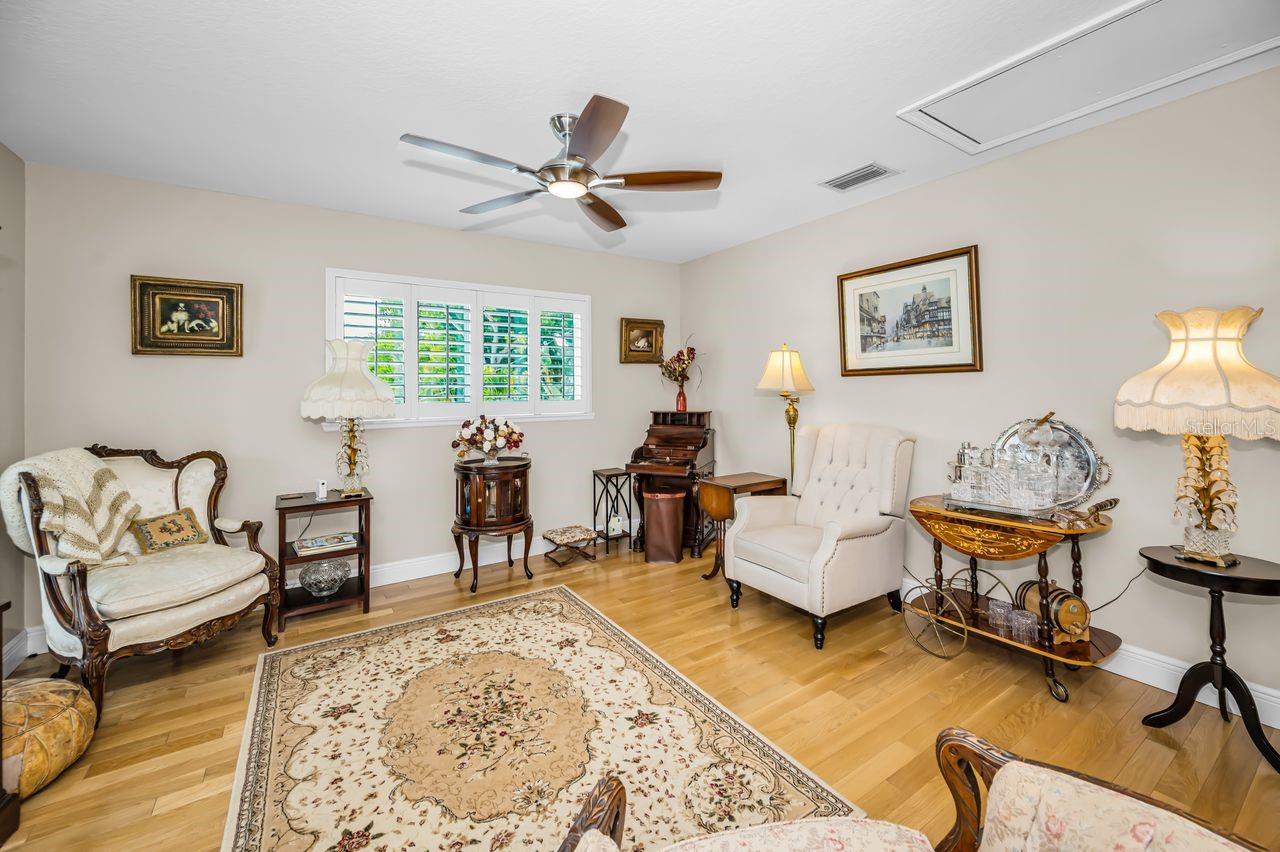 BAY SHORE REV - Residential