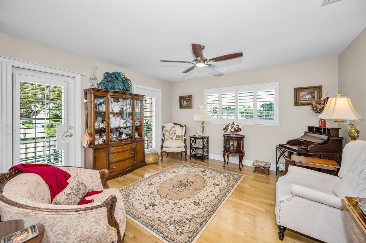 BAY SHORE REV - Residential