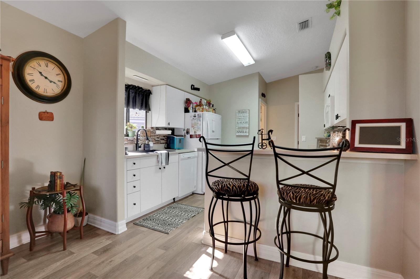 SANDPIPER LAKE PELICAN BAY PH111 - Residential