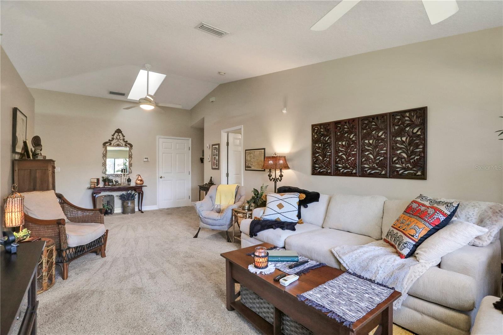 SANDPIPER LAKE PELICAN BAY PH111 - Residential