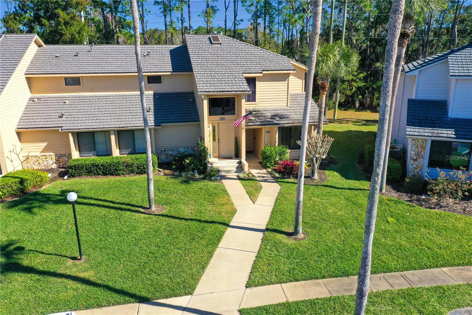 SANDPIPER LAKE PELICAN BAY PH111 - Residential