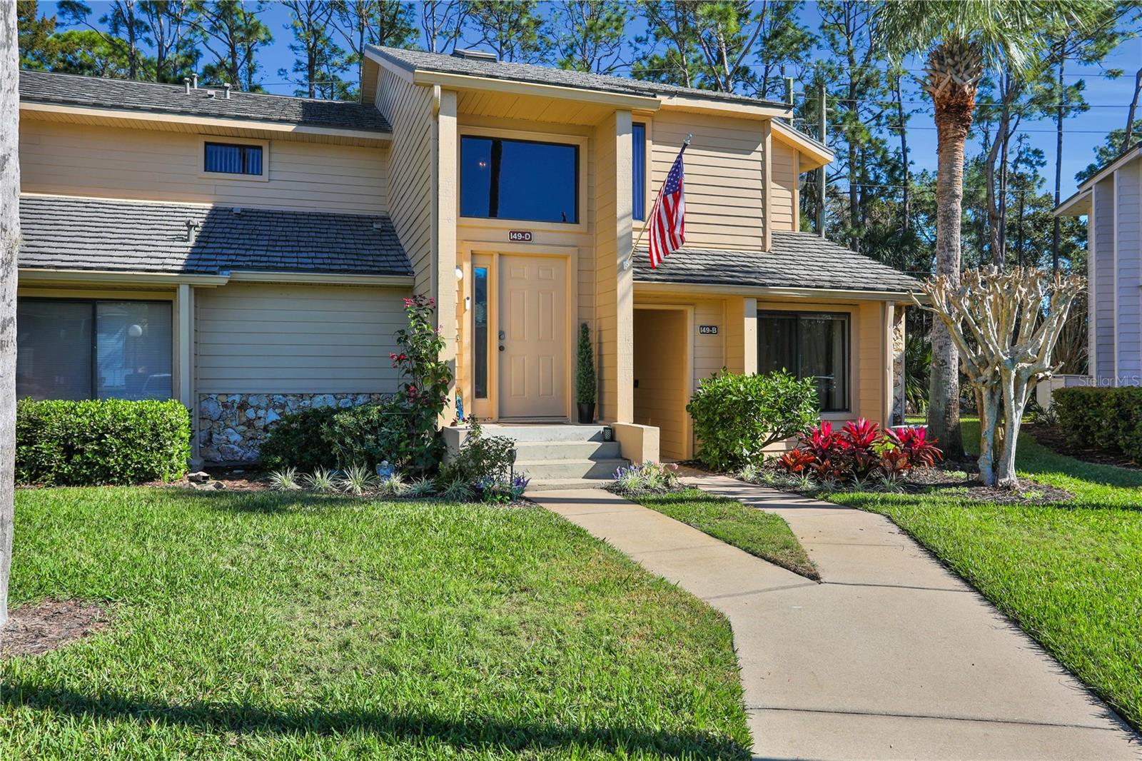SANDPIPER LAKE PELICAN BAY PH111 - Residential