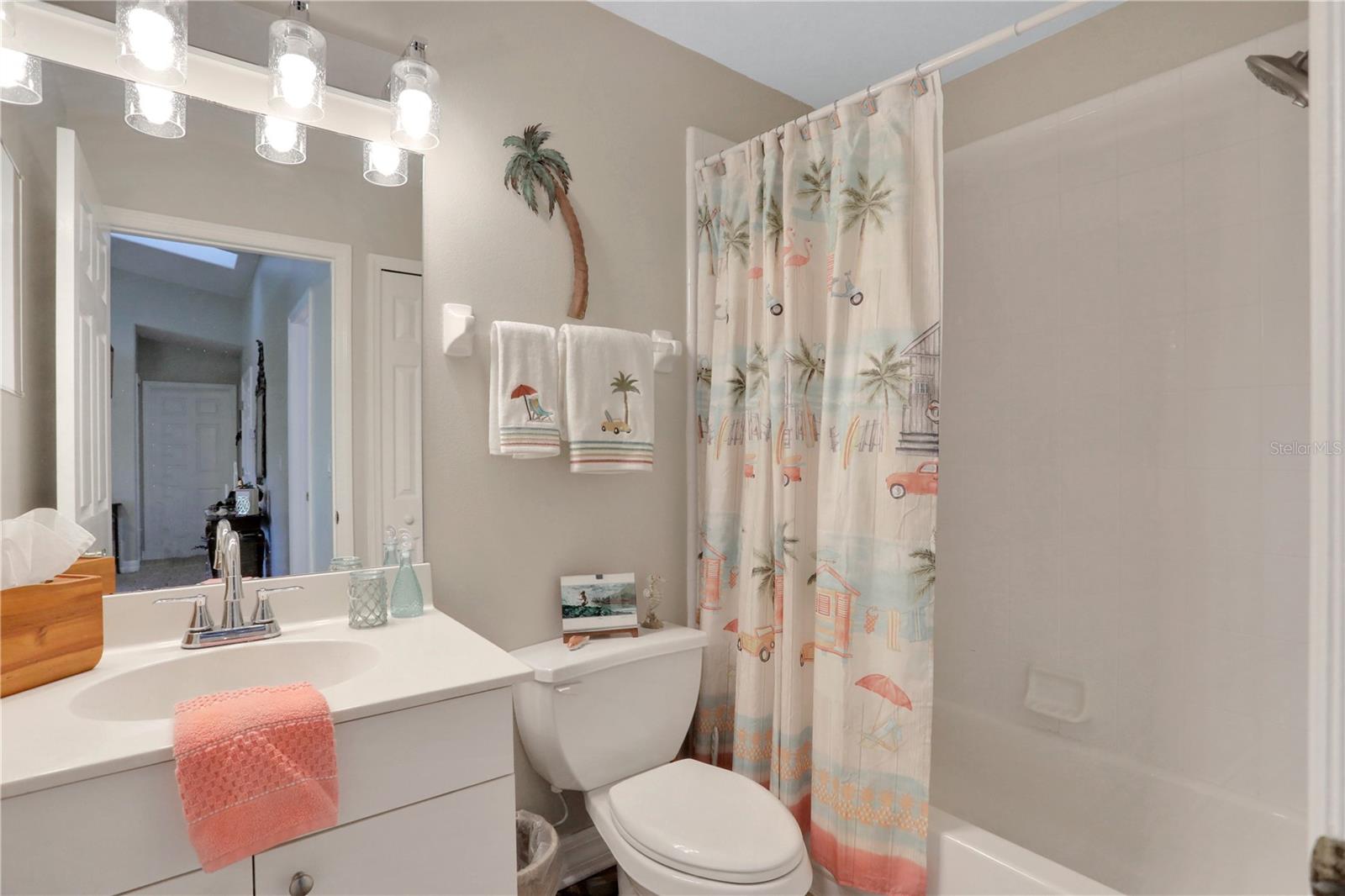 SANDPIPER LAKE PELICAN BAY PH111 - Residential