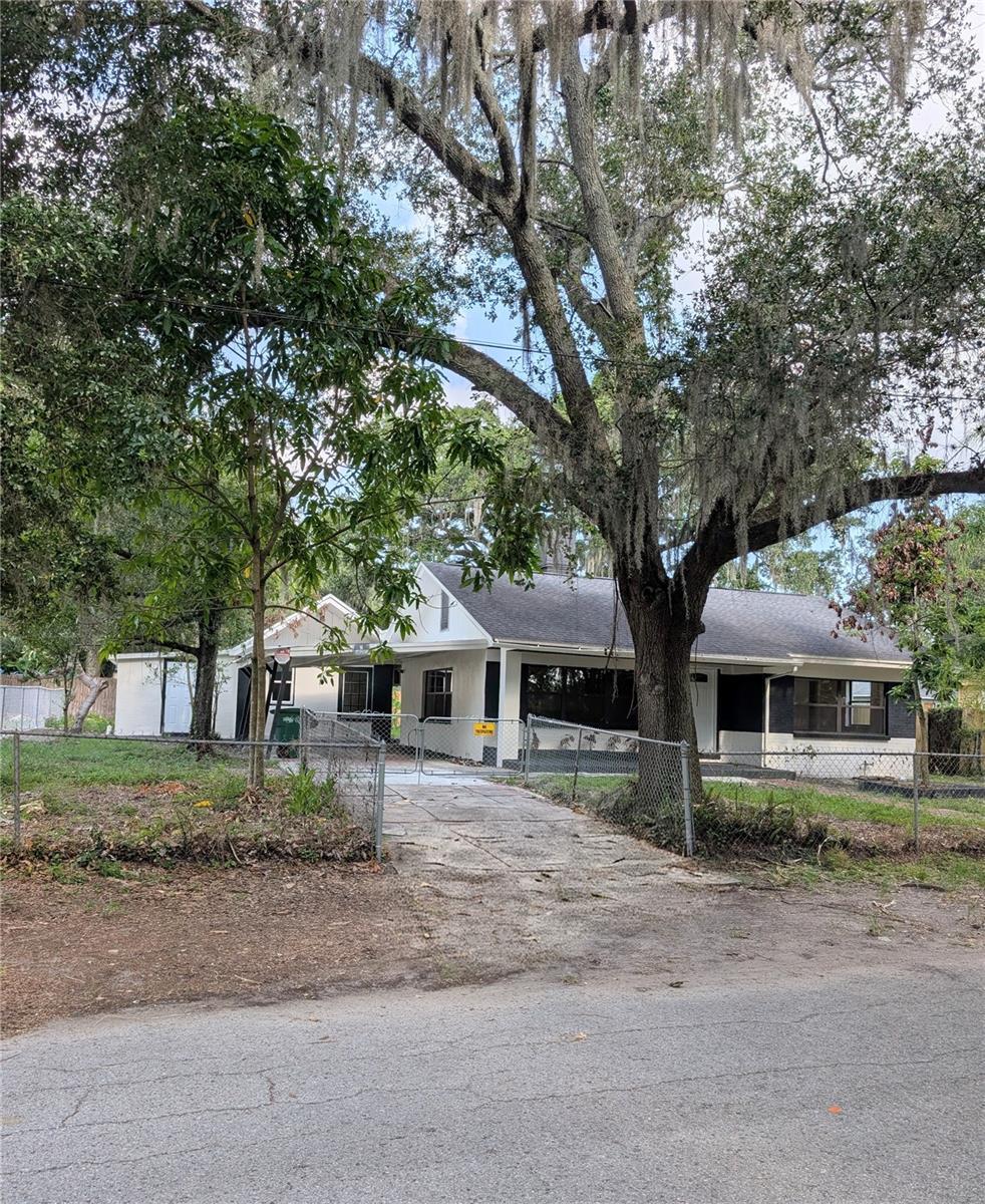 Investment opportunity in the heart of Tampa! Located in an area experiencing significant growth, with new construction and redevelopment happening throughout the neighborhood.
This unique property features two separate homes on one lot, offering excellent income potential and flexible living options. The main home is a 2-bedroom, 1-bath concrete block house with original hardwood floors, an updated kitchen and bathroom, a 2019 HVAC system, and a 2018 roof. The second home is a 2-bedroom, 1-bath block and stucco residence that has been fully renovated with luxury vinyl flooring, a new kitchen and bathroom, and three mini-split A/C units. Its roof was also replaced in 2018.
The property is fully fenced and includes a spacious backyard with mature mango, orange, and other fruit trees. Both homes were recently tented, adding extra value and peace of mind.
Ideal for investors, owner-occupants, or extended families. Live in one home and rent the other, create a dual-income property, or add this versatile asset to your investment portfolio.
Conveniently located near downtown Tampa, parks, shopping, restaurants, and major highways.