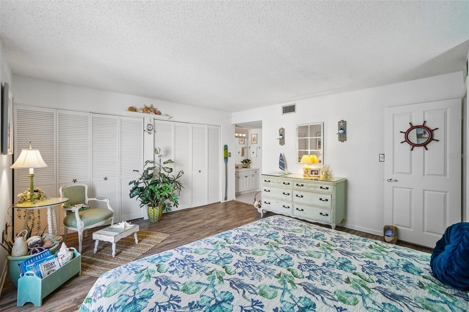 440 WEST CONDO - Residential