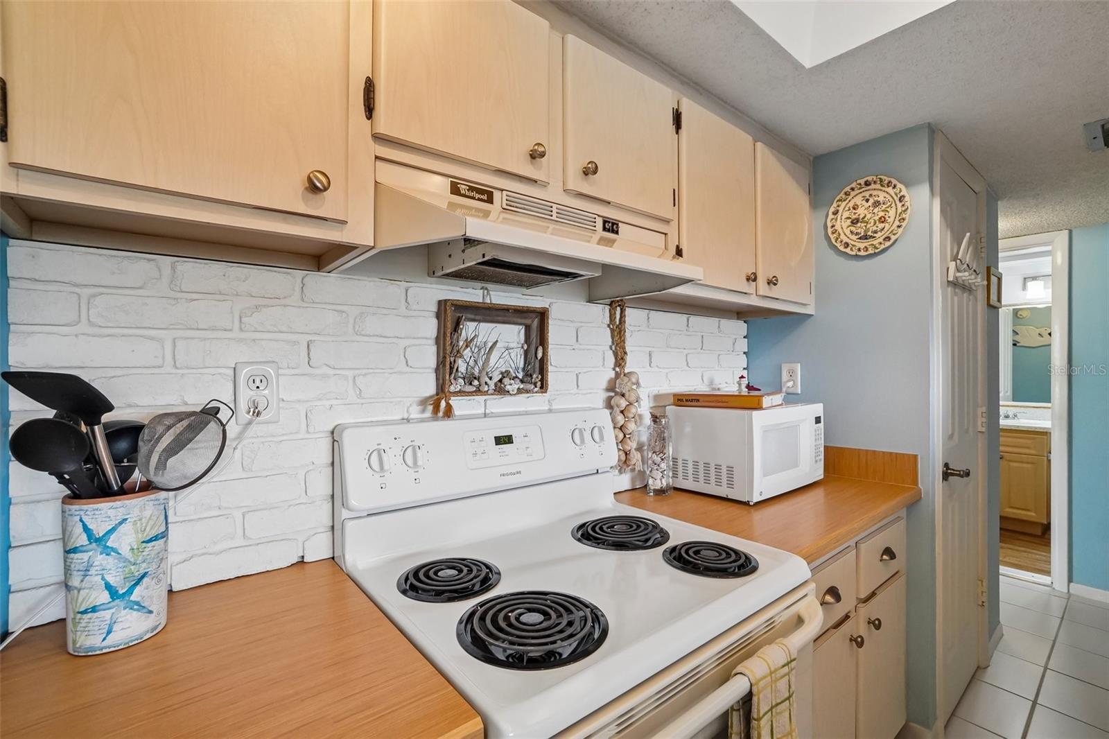 440 WEST CONDO - Residential