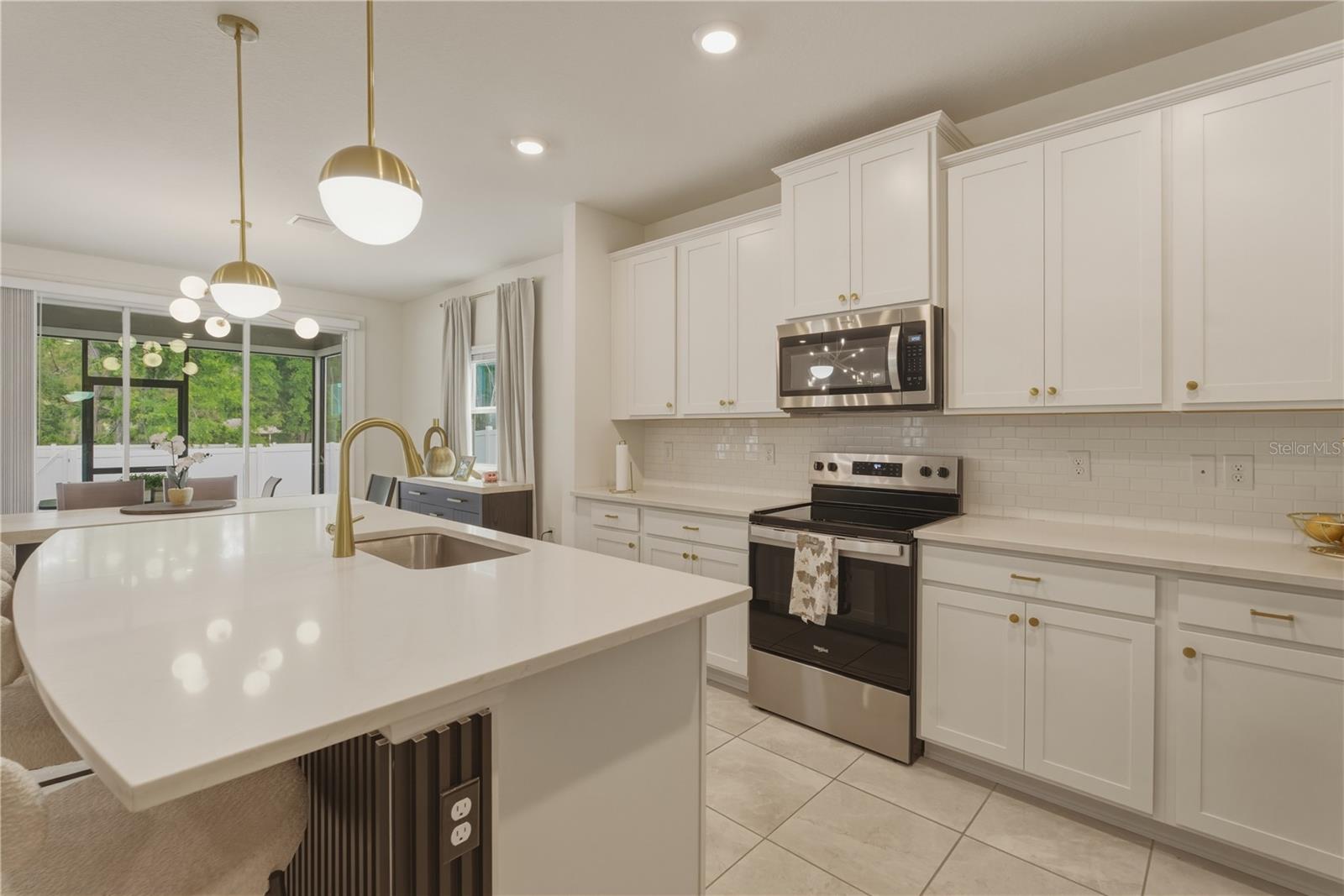 BRIARWOOD PH 2 & 3 PB 38 PG 94 - Residential