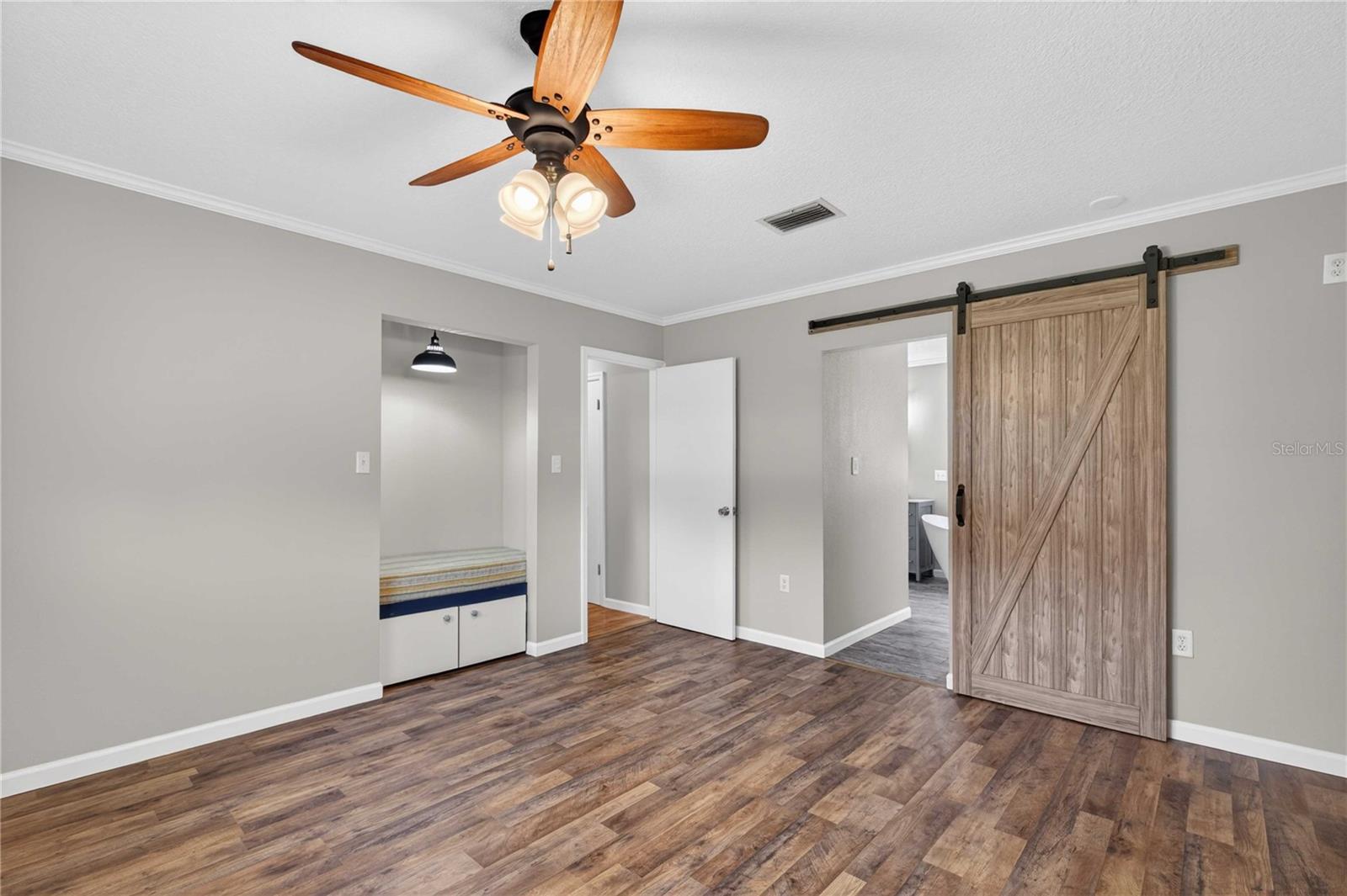 VENETIAN VILLAGE SECOND ADD - Residential