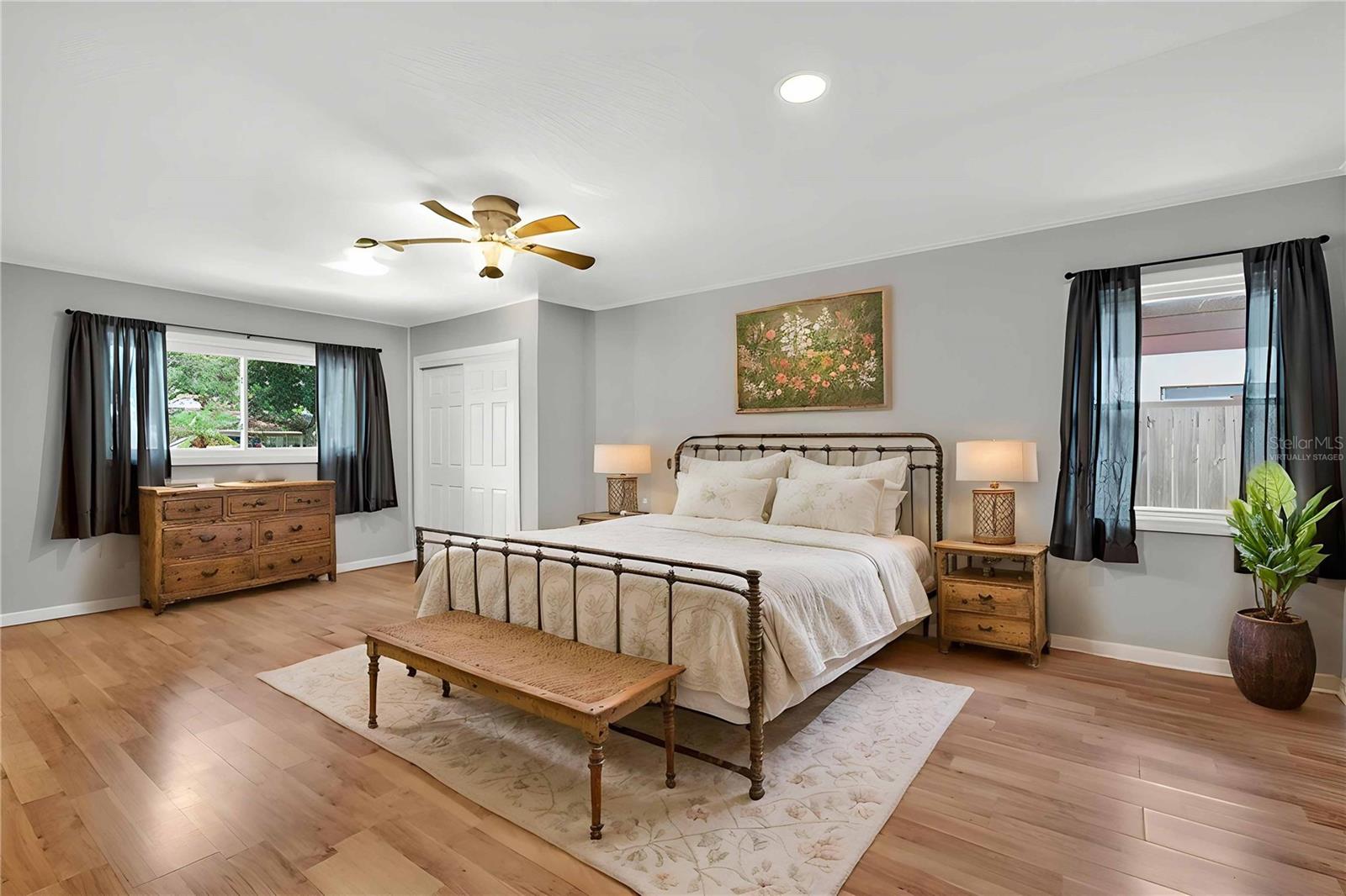 VENETIAN VILLAGE SECOND ADD - Residential