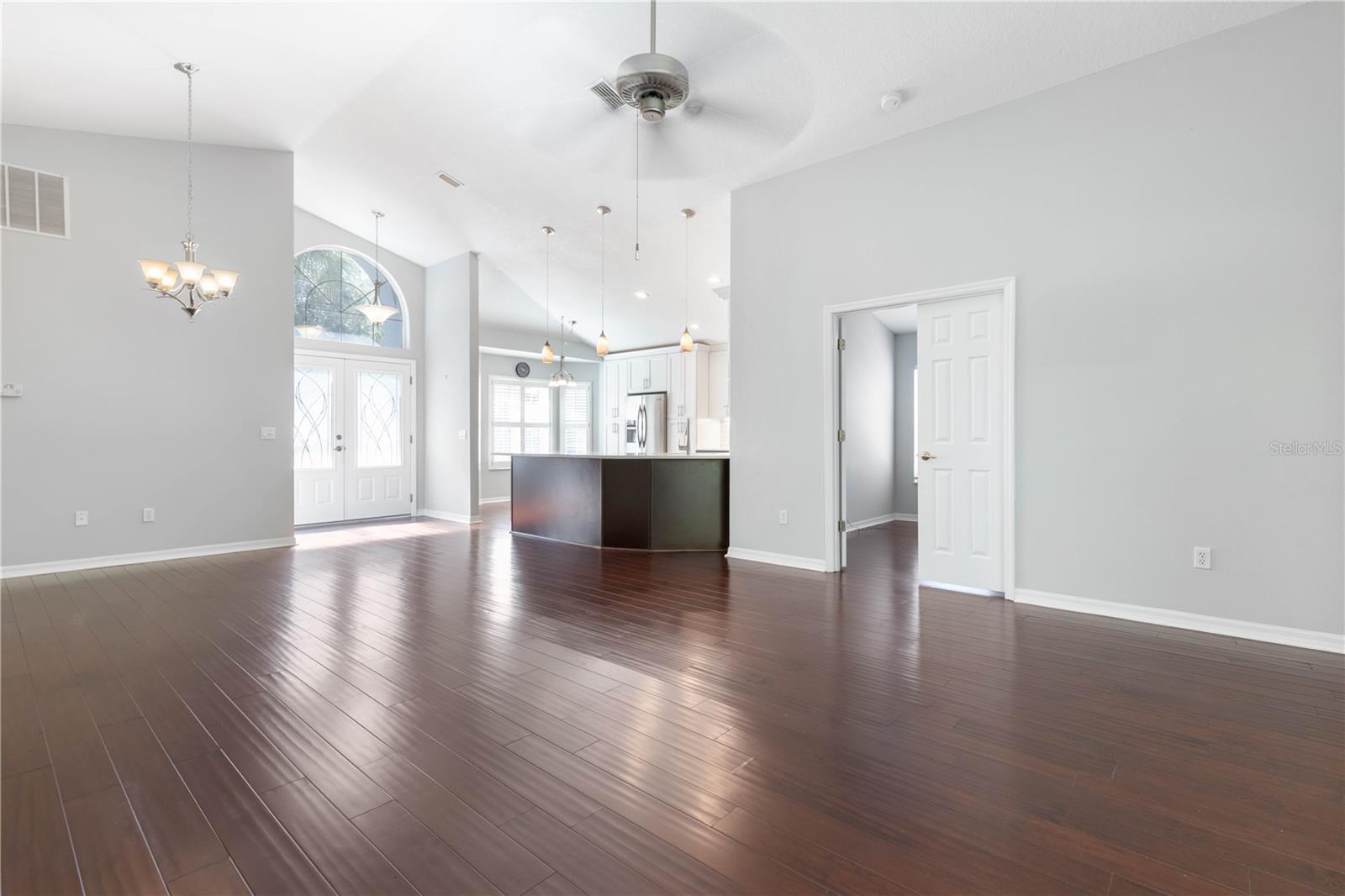 LINKSIDE EAST SUB - Residential