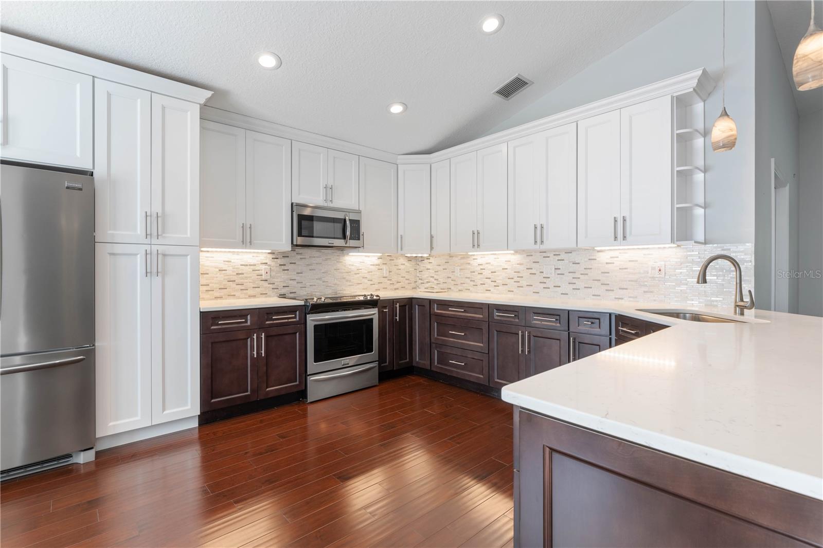 LINKSIDE EAST SUB - Residential