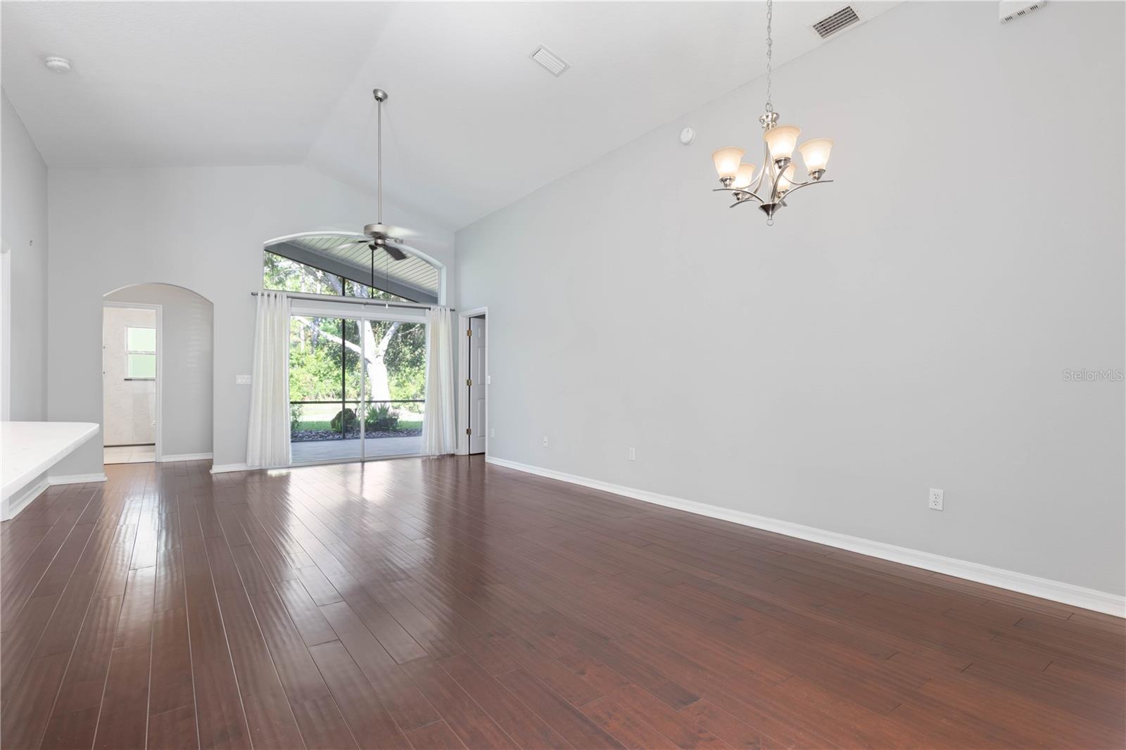 LINKSIDE EAST SUB - Residential
