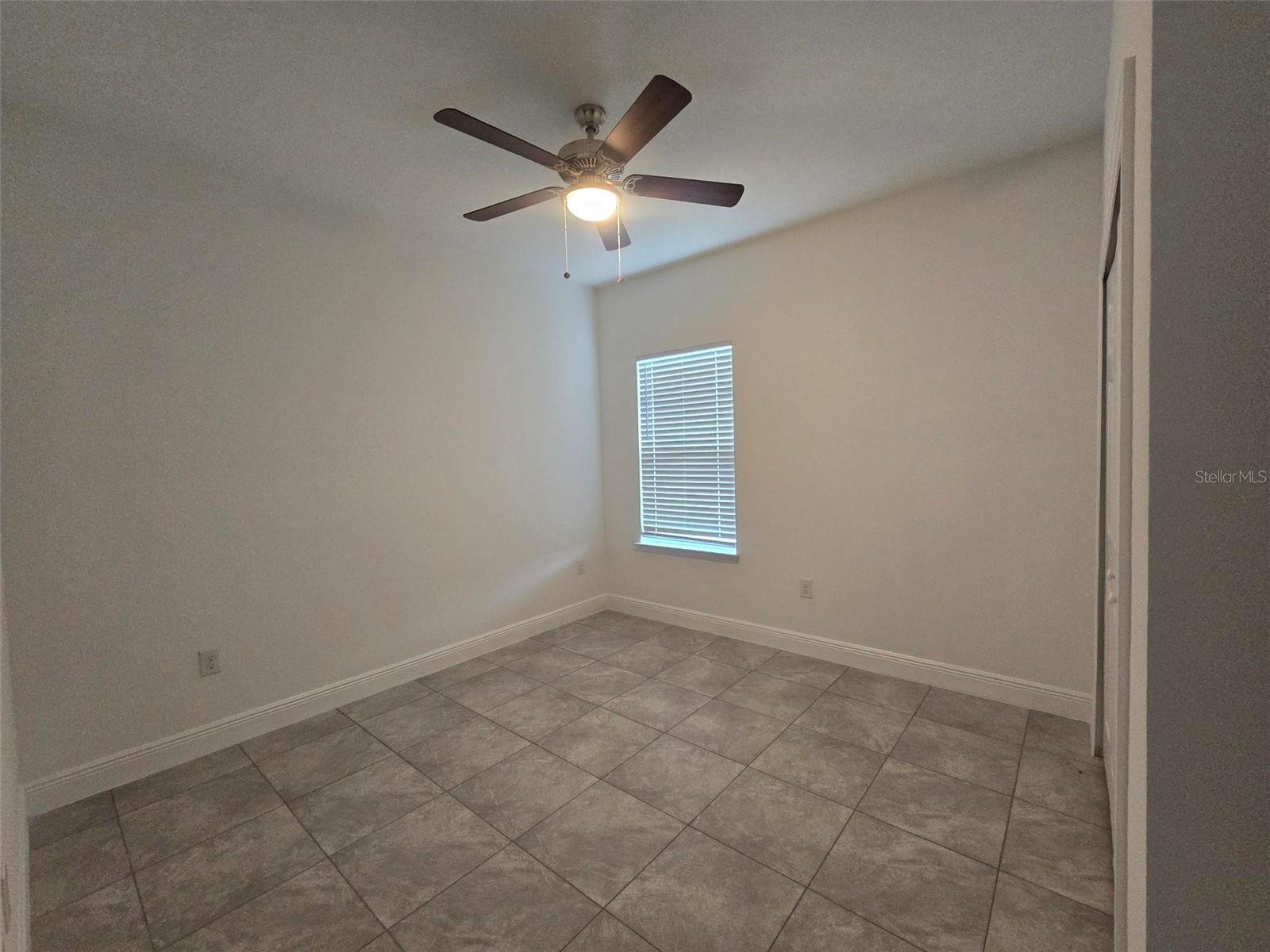 SILVER SPGS SHORES UN #32 - Residential Lease