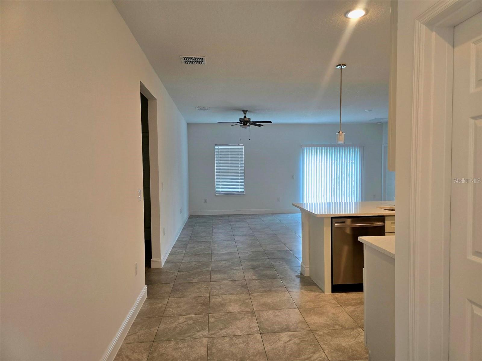 SILVER SPGS SHORES UN #32 - Residential Lease