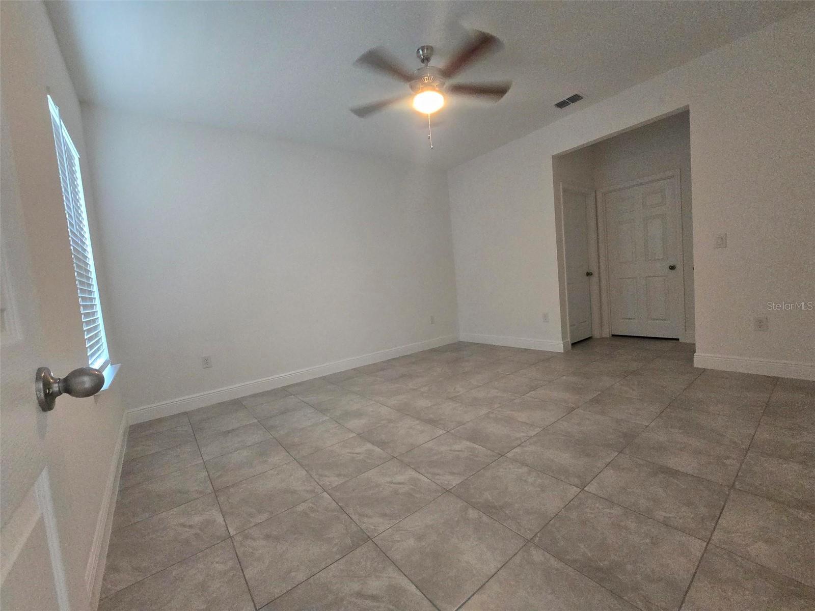 SILVER SPGS SHORES UN #32 - Residential Lease
