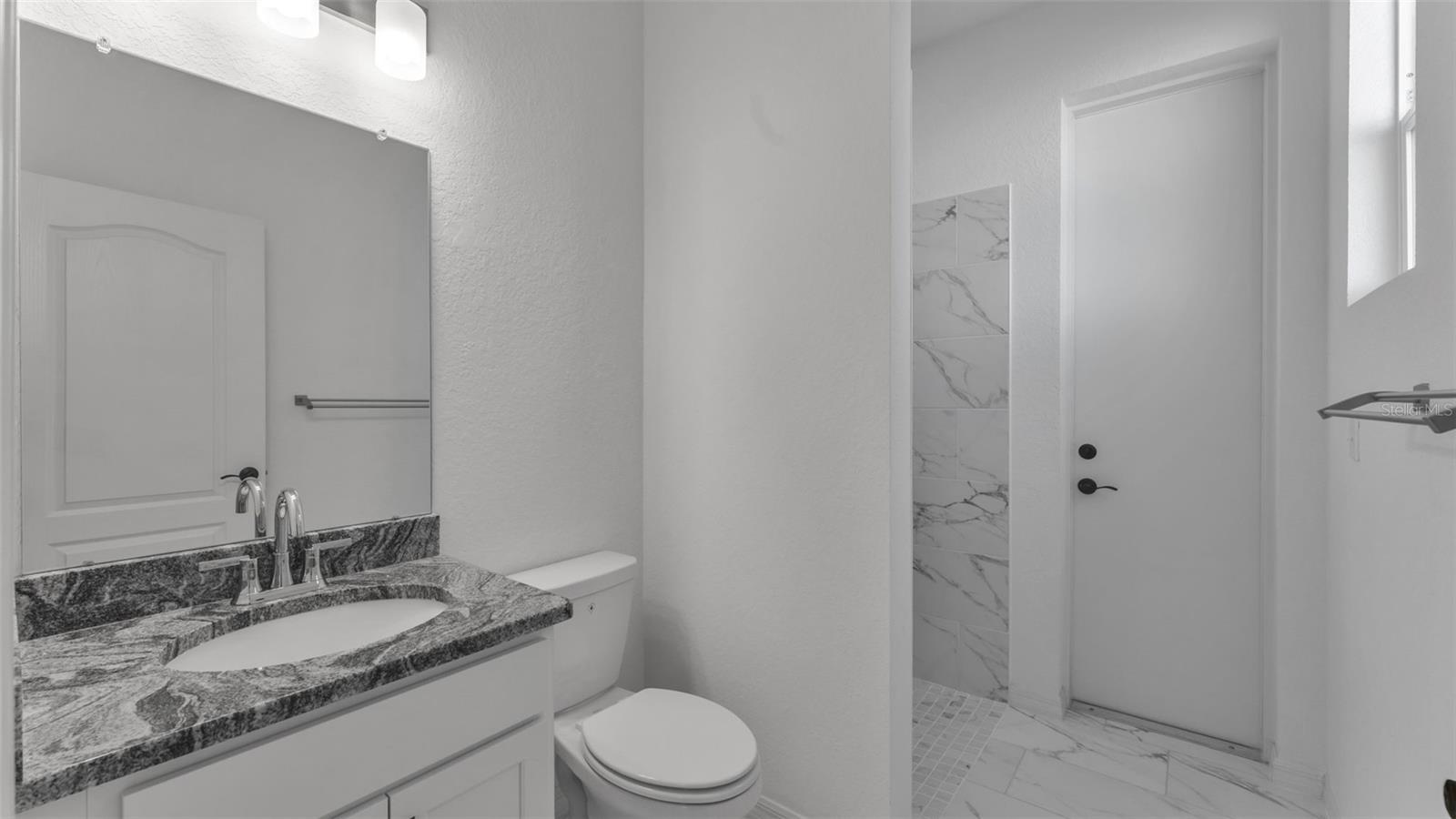 SAND LAKE GRVS PH I - Residential