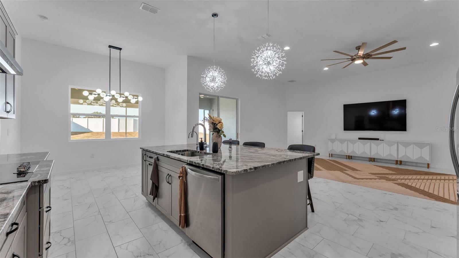 SAND LAKE GRVS PH I - Residential