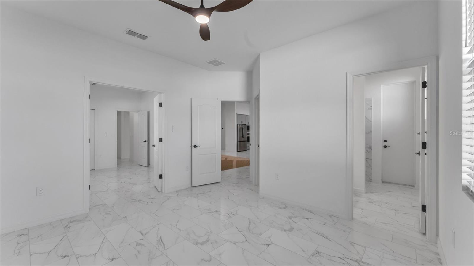 SAND LAKE GRVS PH I - Residential