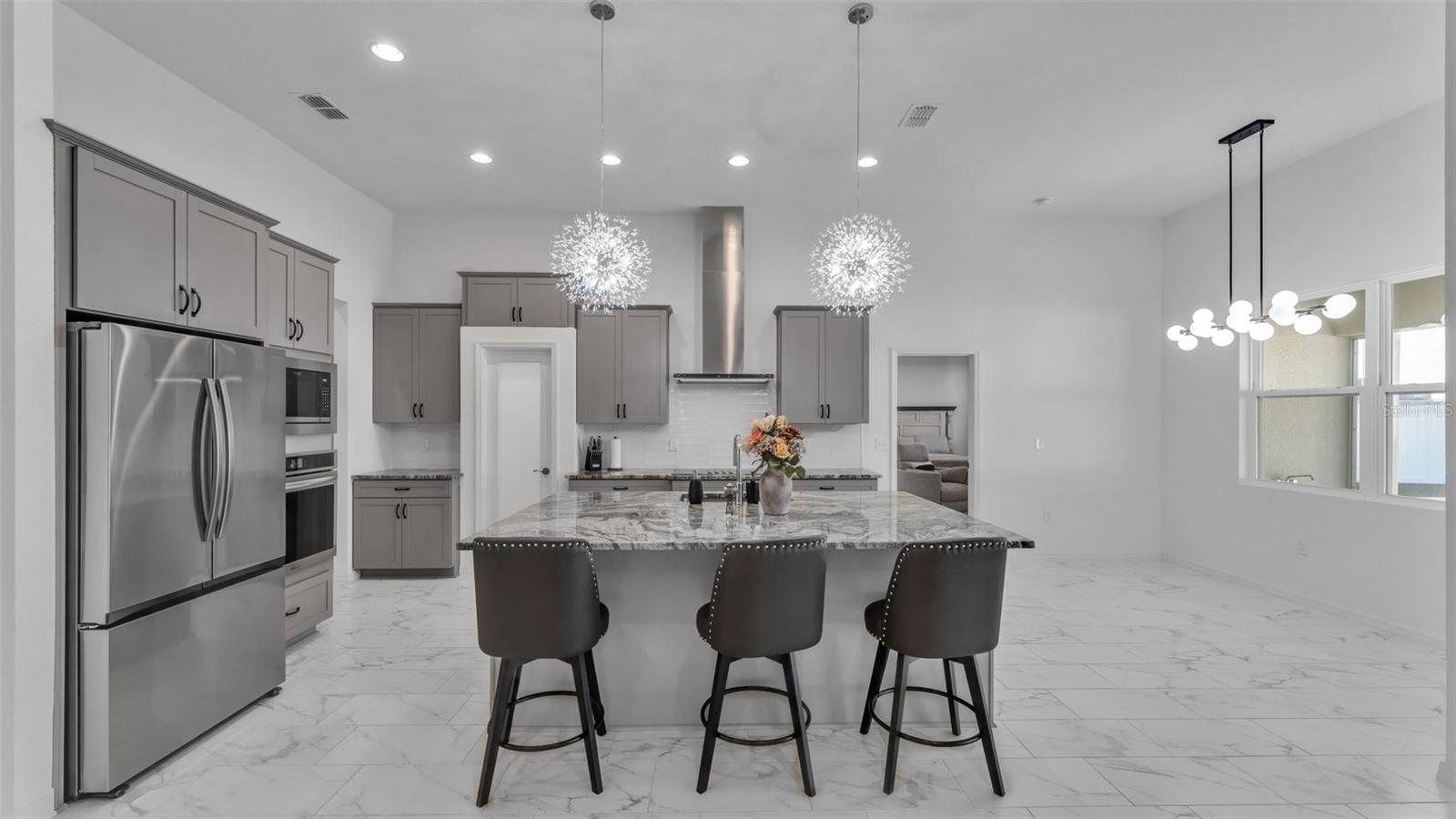 SAND LAKE GRVS PH I - Residential