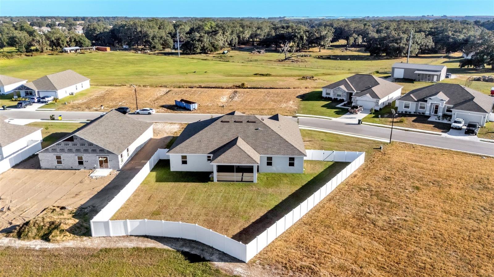 SAND LAKE GRVS PH I - Residential