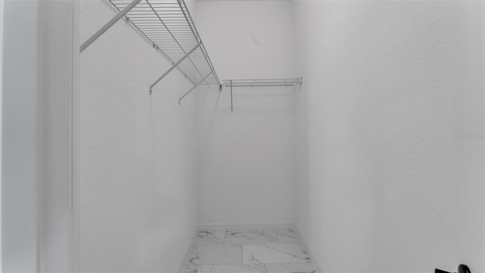SAND LAKE GRVS PH I - Residential